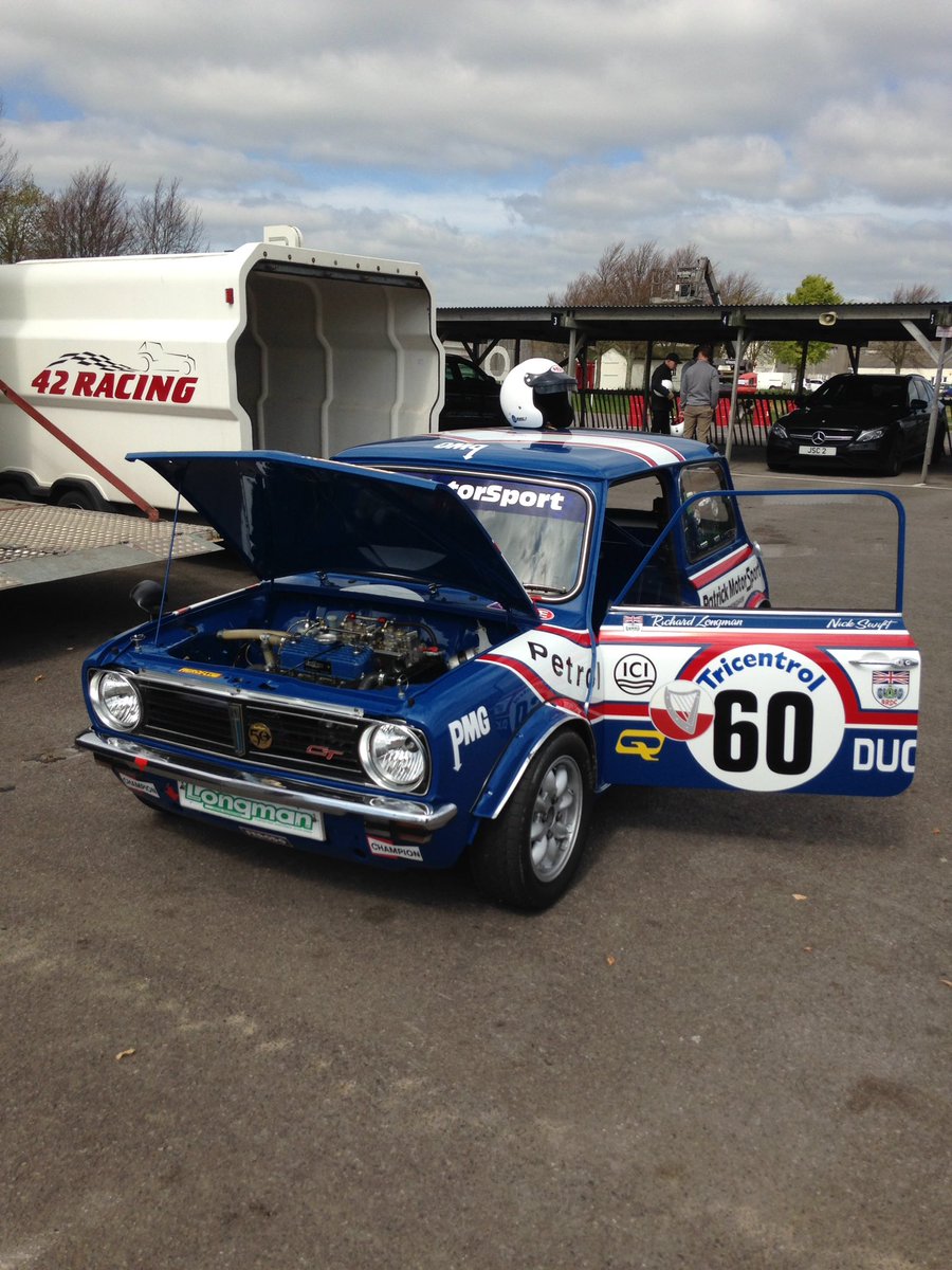 We welcome this @swiftuneracing mini back to Goodwood today.