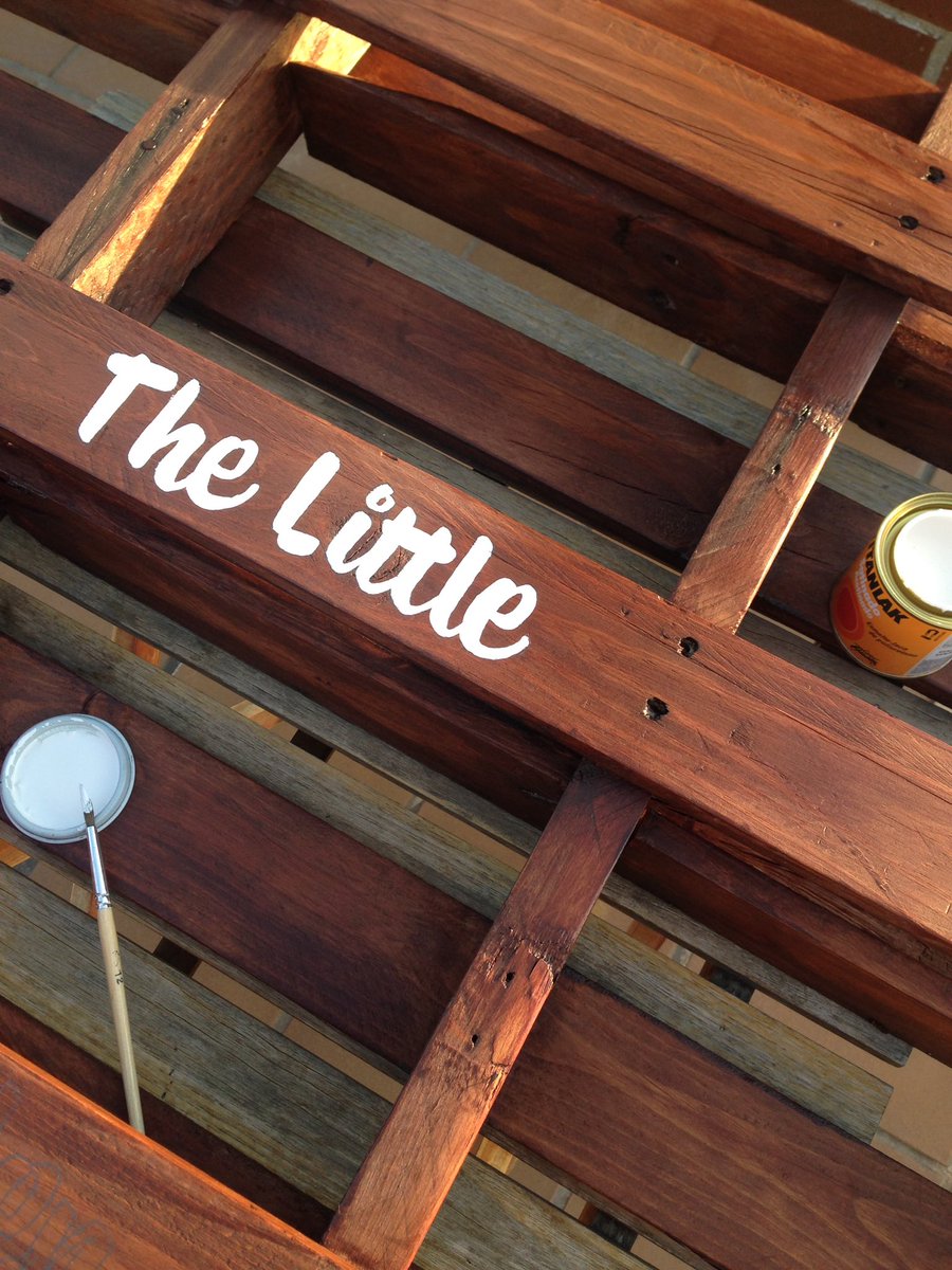 Un poco de reciclaje y rotulación