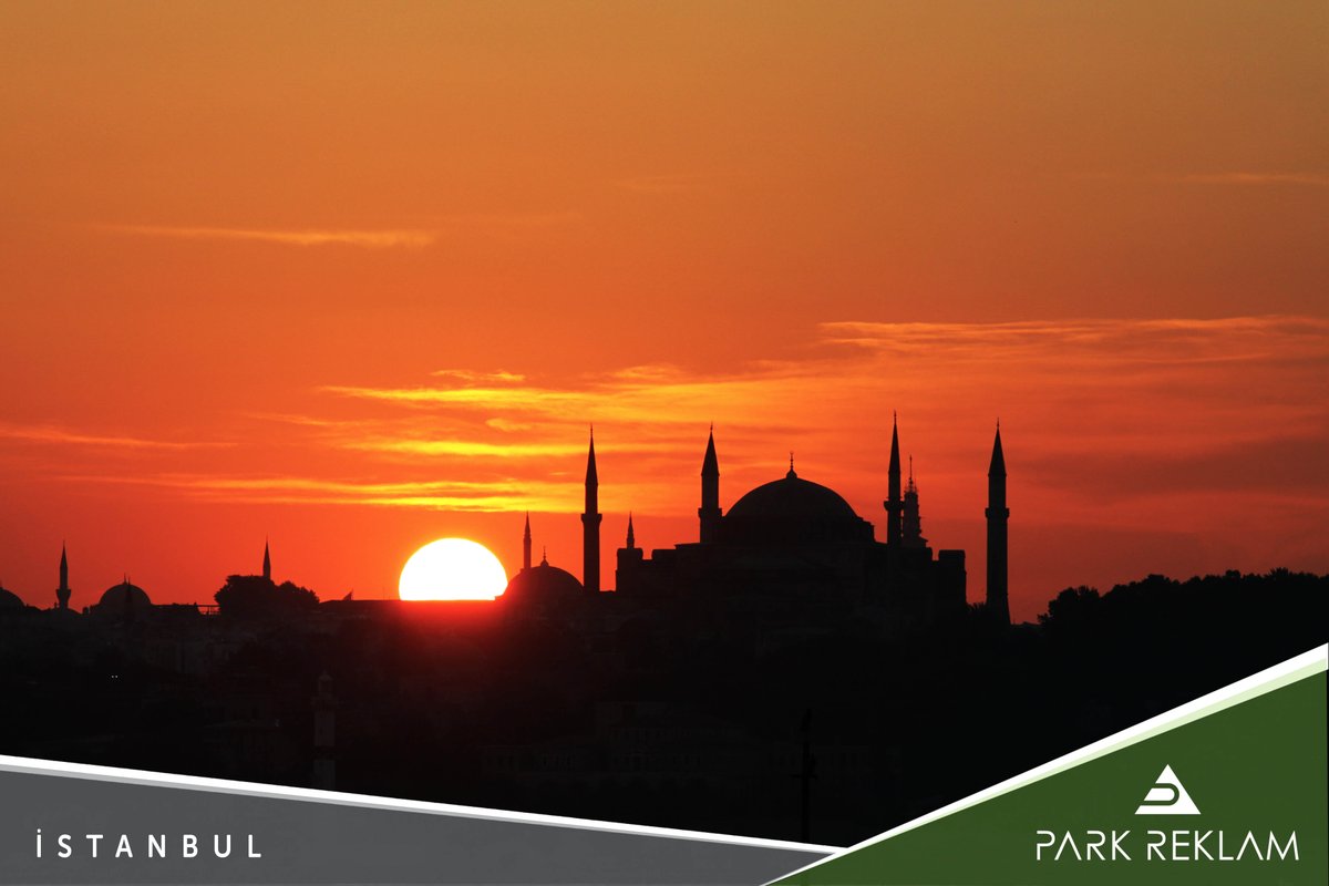 Dünyanın en güzel şehrinde bir gün daha biterken ...

#istanbul #parkreklam