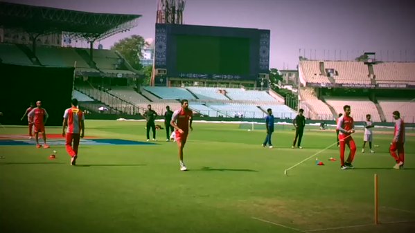 IPLnCricket's tweet photo. Jet setGo! In action - @ImIshant @lionsdenkxip #IPLpic.twitter.com/do7OXmgor0 https://t.co/3bvkvOvUYE #IPL2017 https://t.co/wPRWNDvxno