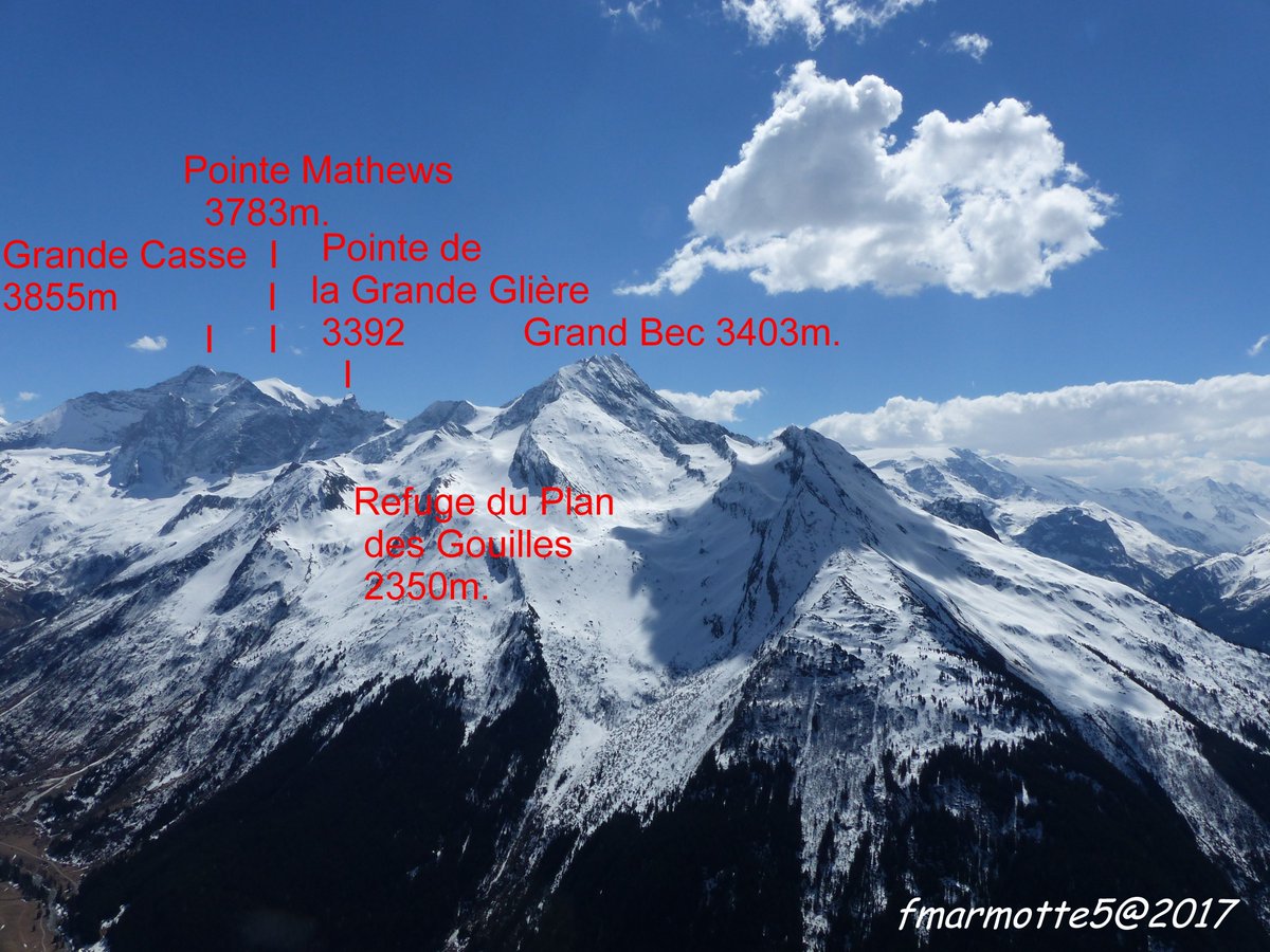 fmarmotte5's tweet photo. Quoi d'autre ? Du sommet de la Pointe de la Vélière. #Vanoise https://t.co/mijLADoSuK