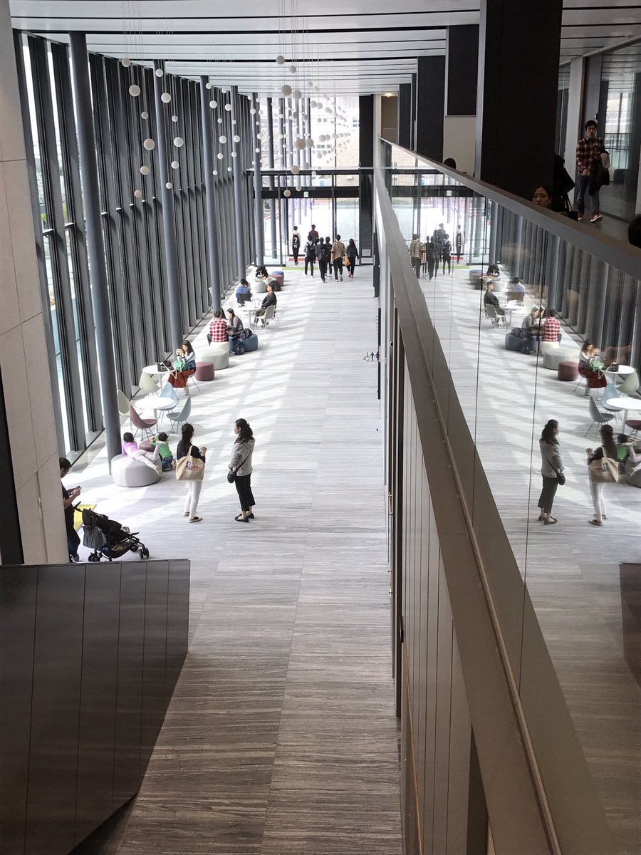 専修大学クリケット愛好会 公式 Twitterren 続報 専修ミニ情報 新しい生田キャンパスの2号館と3号館は中身もめっちゃ綺麗でした テンション上がりますね Yeah めっちゃ綺麗 まだ新しい建物のにおいがします 生田キャンパスのみなさんは1度行ってみること