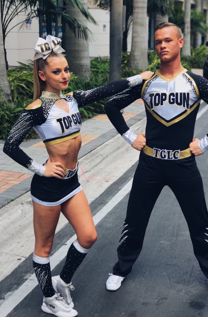 ljblops's tweet image. Lol I think there was a mistake, but here the right pic!