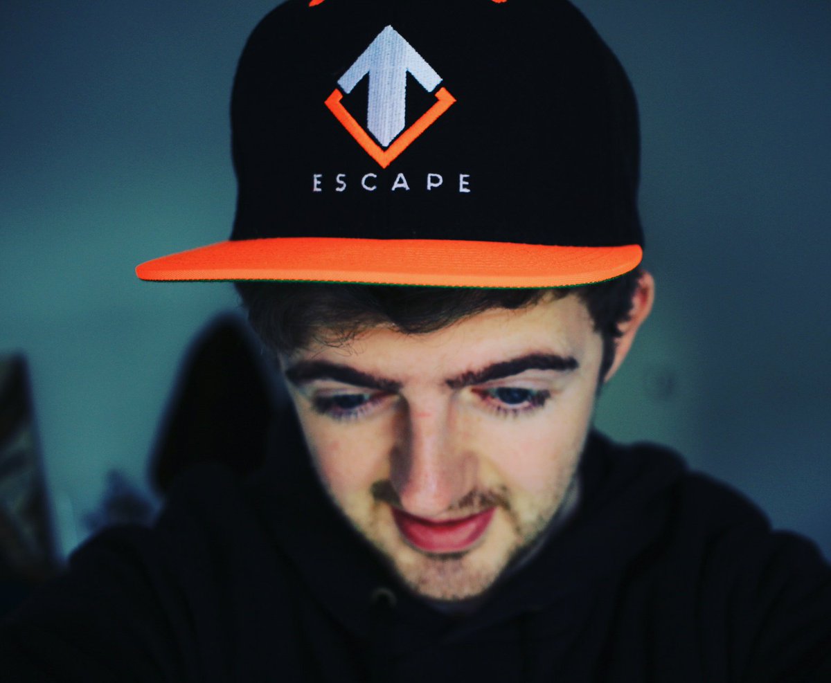 ZeroEmpires's tweet image. Support our AoE2 events with @TheEscapeGaming merchandise! Free snapback with every 2 shirts: shop.escape.gg