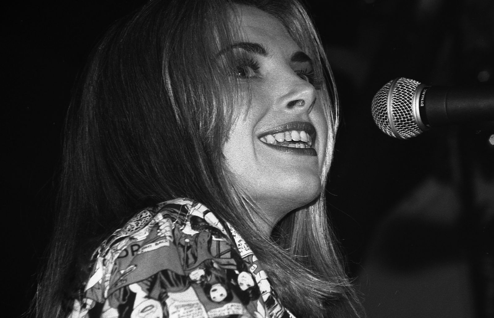 A happy birthday to the fab Sarah Cracknell of :-) 