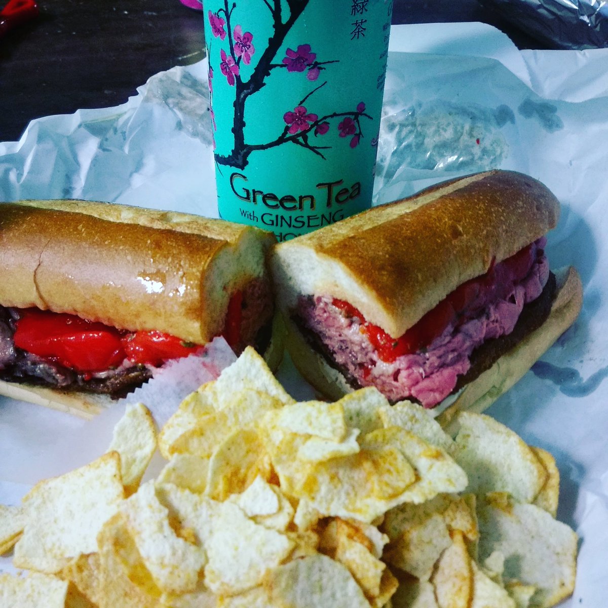 galvngear's tweet image. Yesterday's delicious lunch. Shop local. Support the mom and pop places. Ignore the fast-food industry. #shoplocal #supportmainstreet