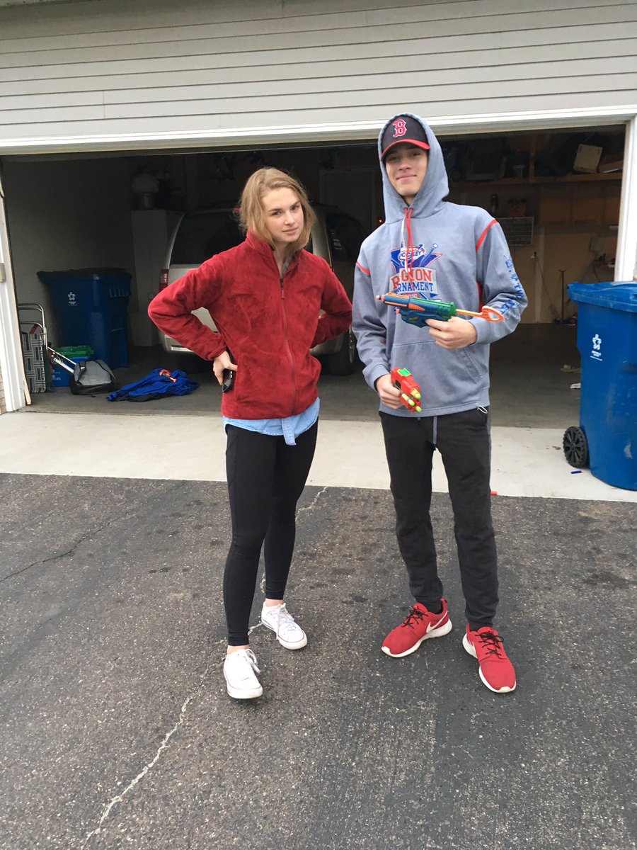 Ethan Connolly with the kill on Lauren  Rogers from the e-lemon-ators <a href="/2017StillyNerf/">Stillwater Nerf 2017</a>