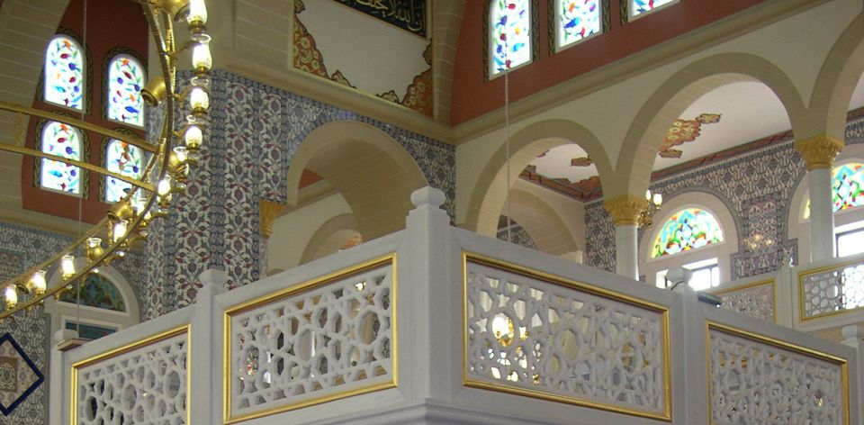 With its awe-inspiring dome and soaring minarets, #NizamiyeTurkishMasjid in #Midrand has become the perfect visitor's attraction