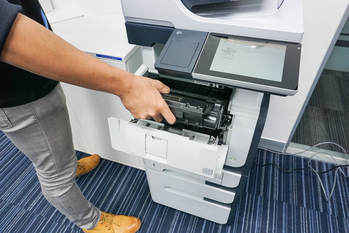 In so gut wie jedem Büro steht einer - der Laser Drucker und seine Tonerstaubemission. Egal ob Drucker, Fax oder ... blog.dexwet.com/wieso-erzeugt-…