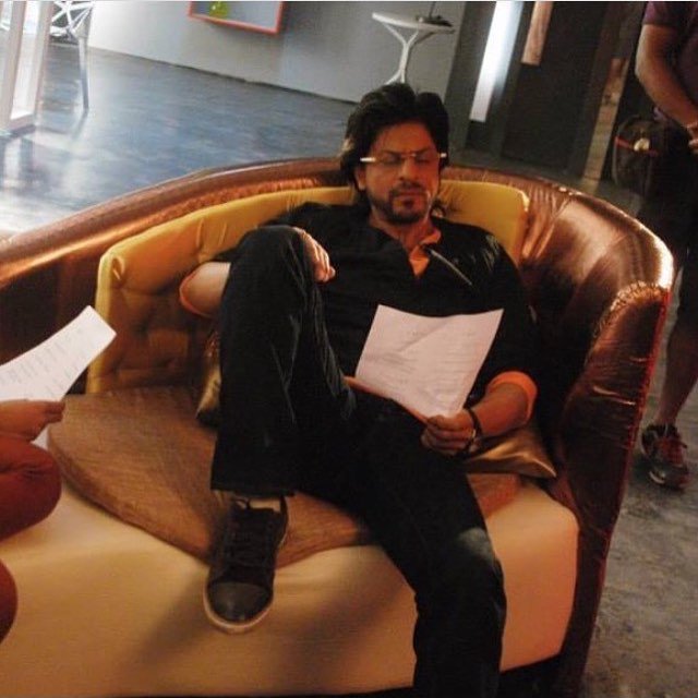 Shah Rukh Khan Universe Fan Club on Twitter: "#SRKonSets ...