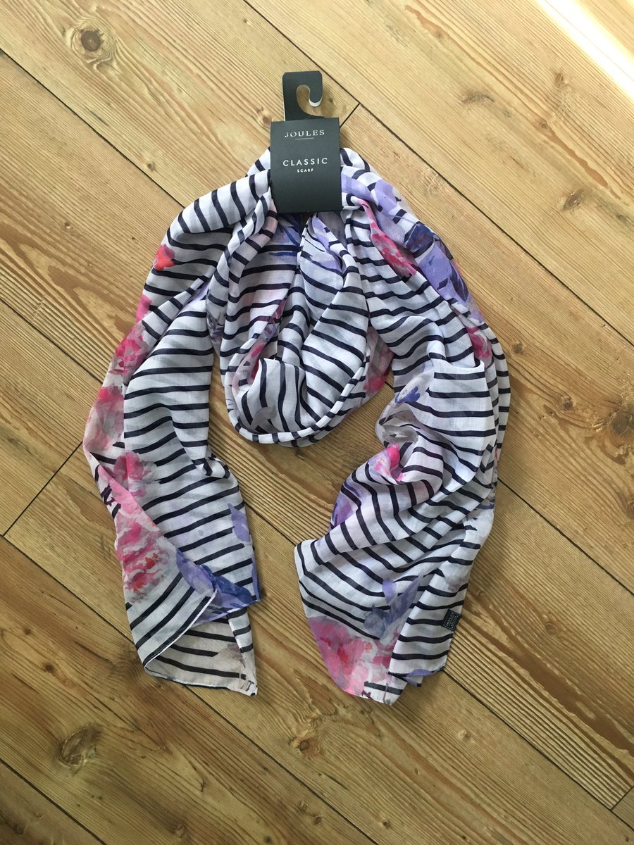 HalesworthYFC's tweet photo. One of the fantastic prizes in our Easter draw kindly donated by @OandAtuckwells #yfc #Easterdraw @Suffolkyfc https://t.co/pKd42r6Vq0