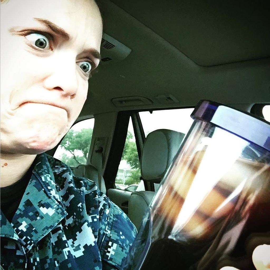 snarwors's tweet image. Batch 1 why are you like this #coldbrewcrew ift.tt/2o686I7