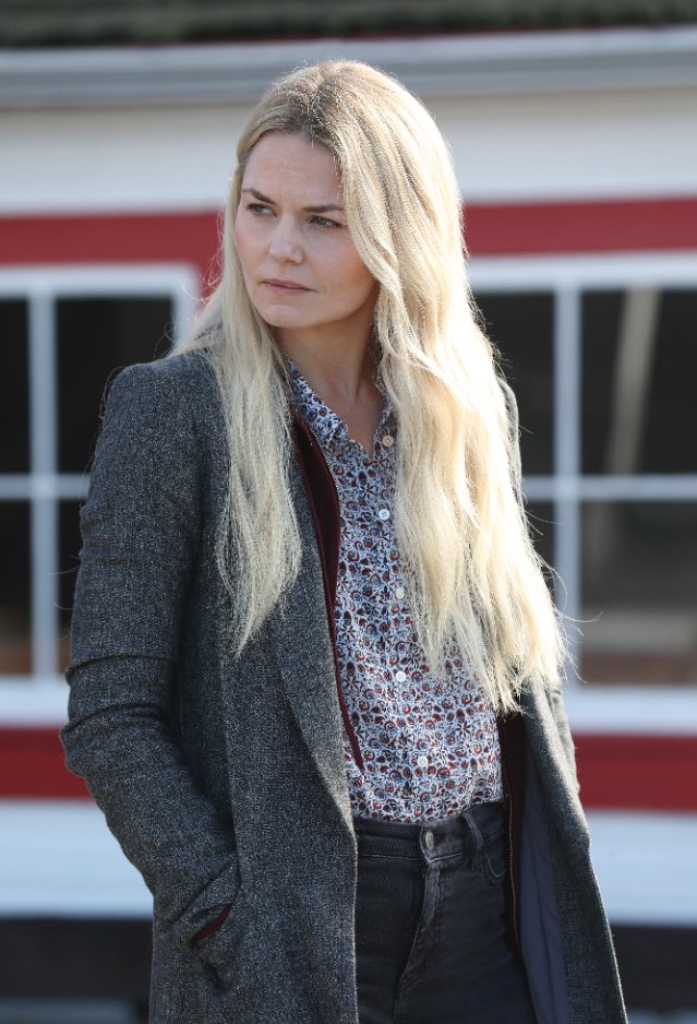 Happy Birthday to Jennifer Morrison      