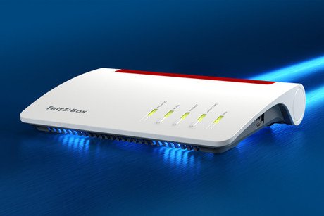 fritz_com_be's tweet image. La nouvelle génération : découvrez le navire amiral FRITZ!Box 7590 avec son tout nouveau design ! #IntelligentWiFi bit.ly/2oCniR5