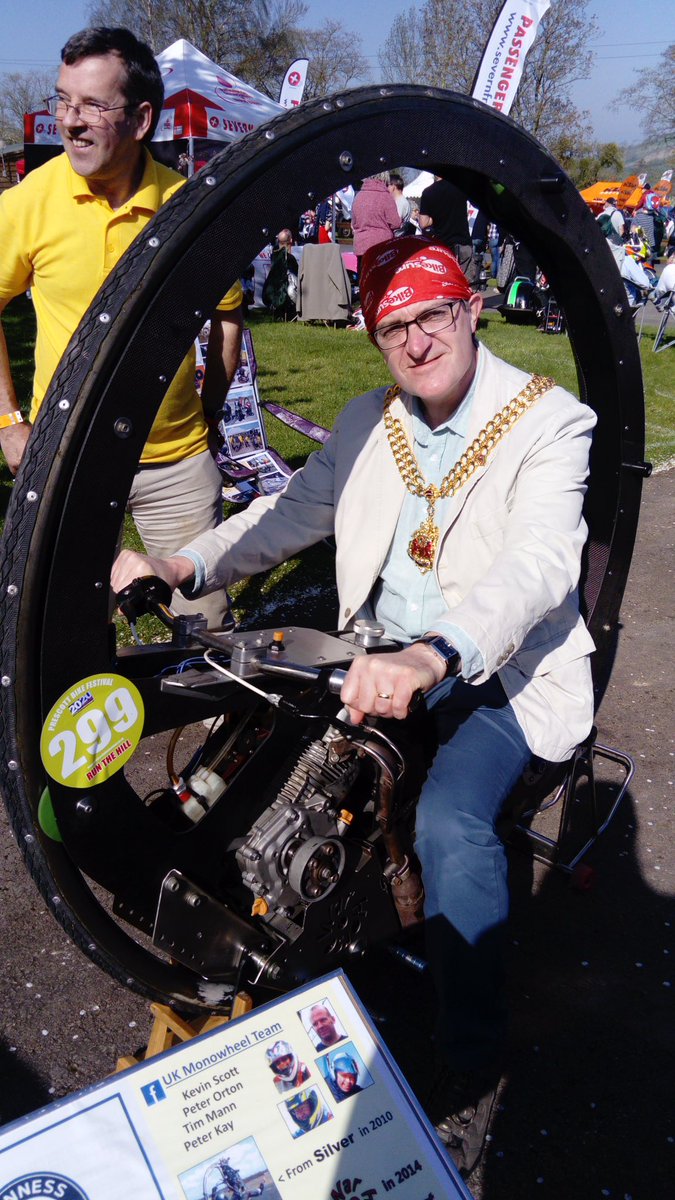 Neil Hampson tweet media