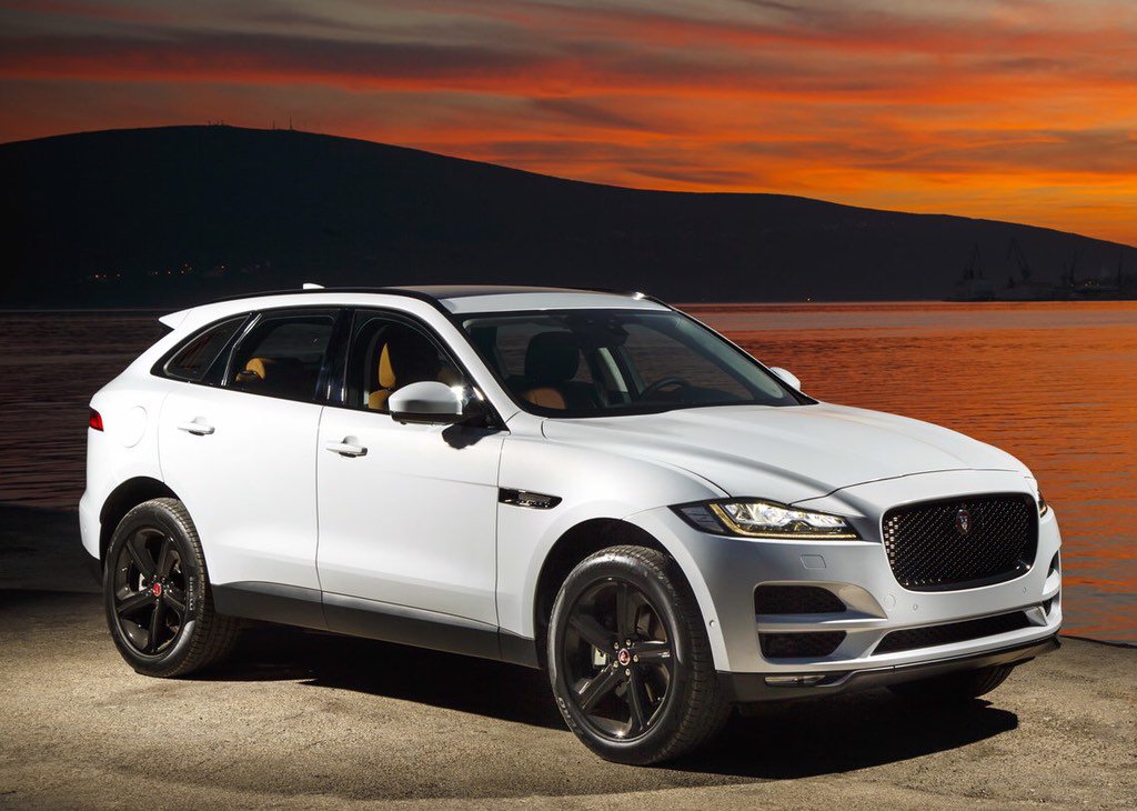 A result for the British car industry JLR  <a href="/Jaguar/">Jaguar</a> #FPACE voted best car in the world  #WCOTY