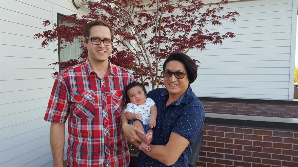 Hawaii LGBT couples seek equal access to fertility treatment
crwd.fr/2p2glbU
#fertility #lgbt