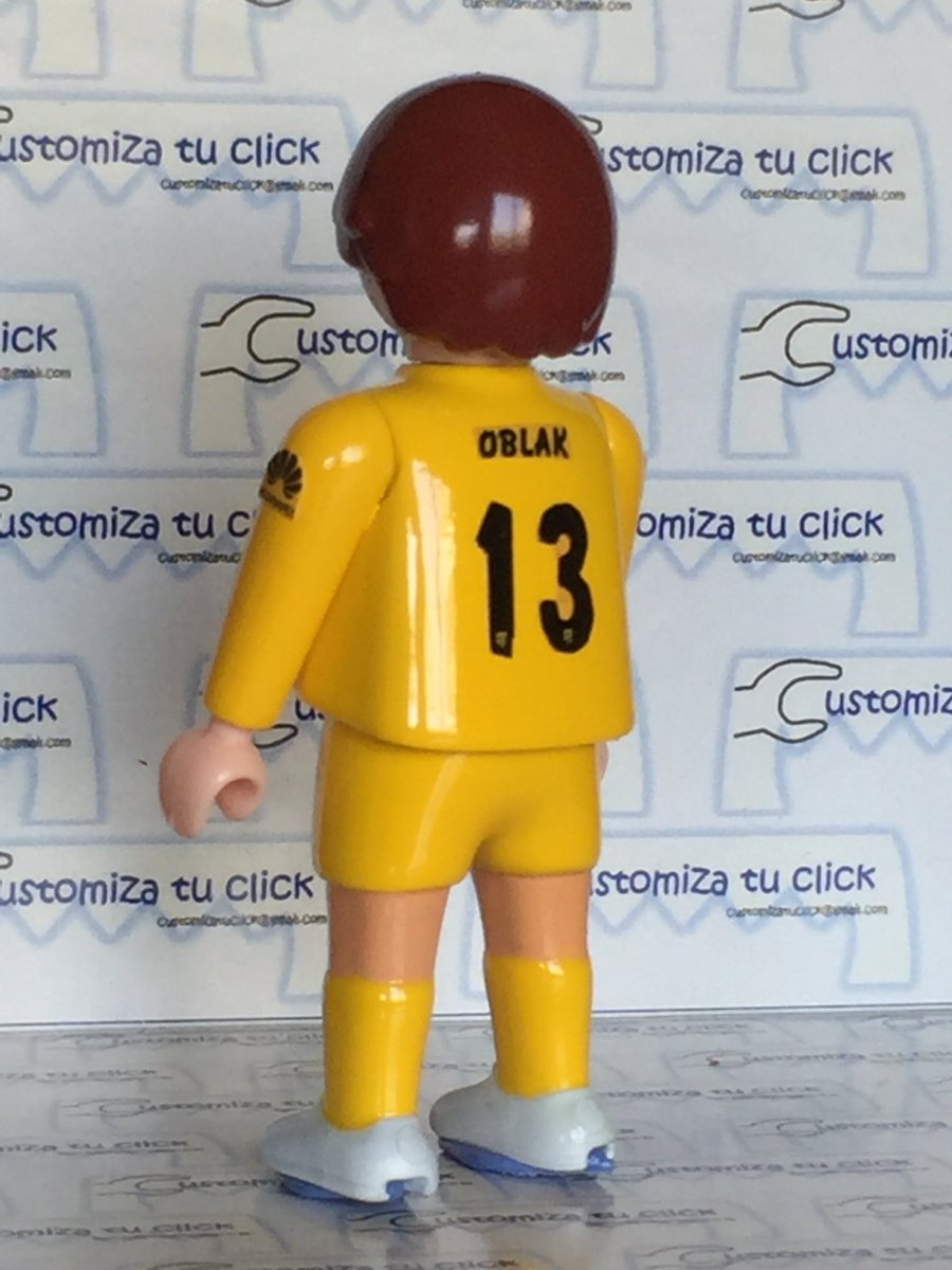 CustomizaTuClic's tweet photo. Más encargos!!!! Oblak, portero Atlético de Madrid #AtleticoMadrid #atletico #portero #oblak https://t.co/gMNDdVuEeD