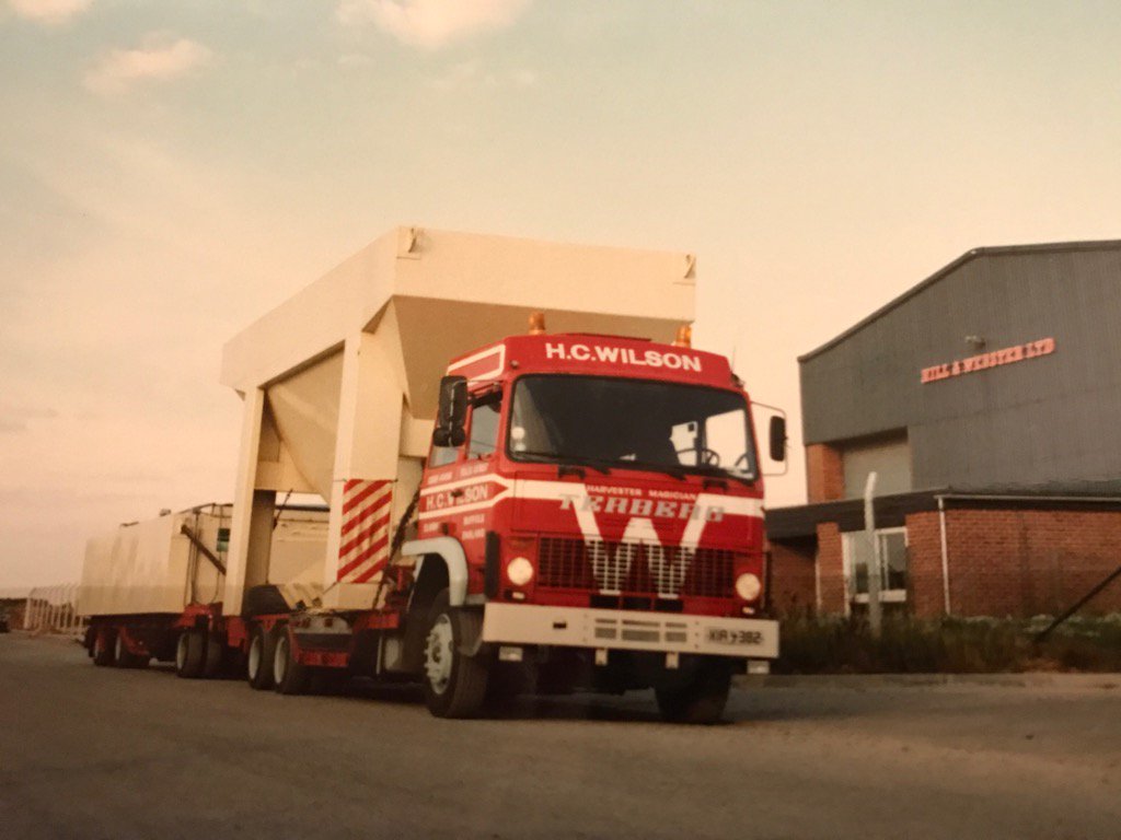 haulagedoctor's tweet photo. 1989, Ashphalt plant, Ashbourne to France https://t.co/qPyc1nuFpL