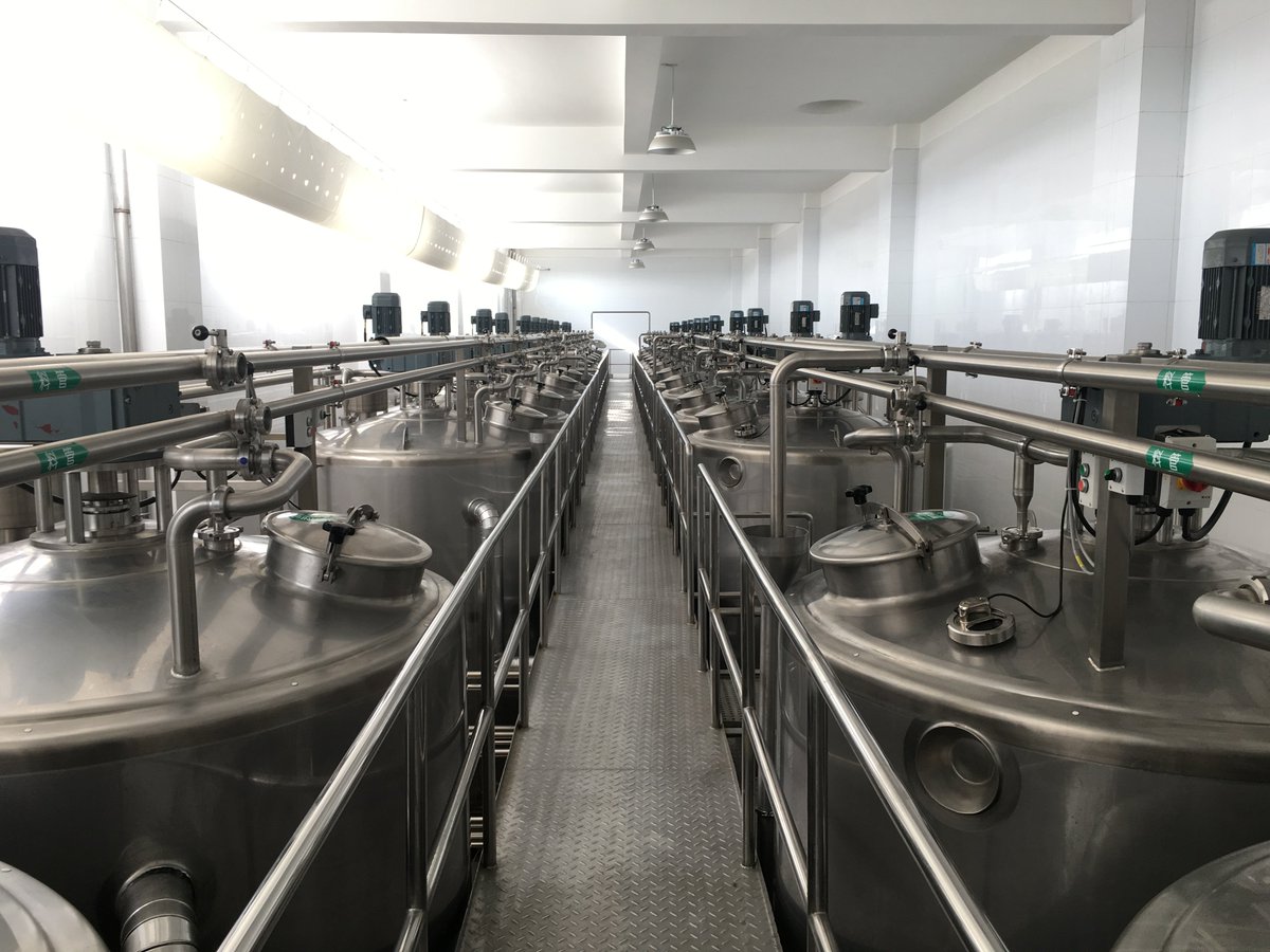 TPSProcess's tweet photo. Just installed! Complete #MixingSystem for turn-key #yogurt, #icecream, and #flavoredmilk line. https://t.co/uKRAiUC8cm