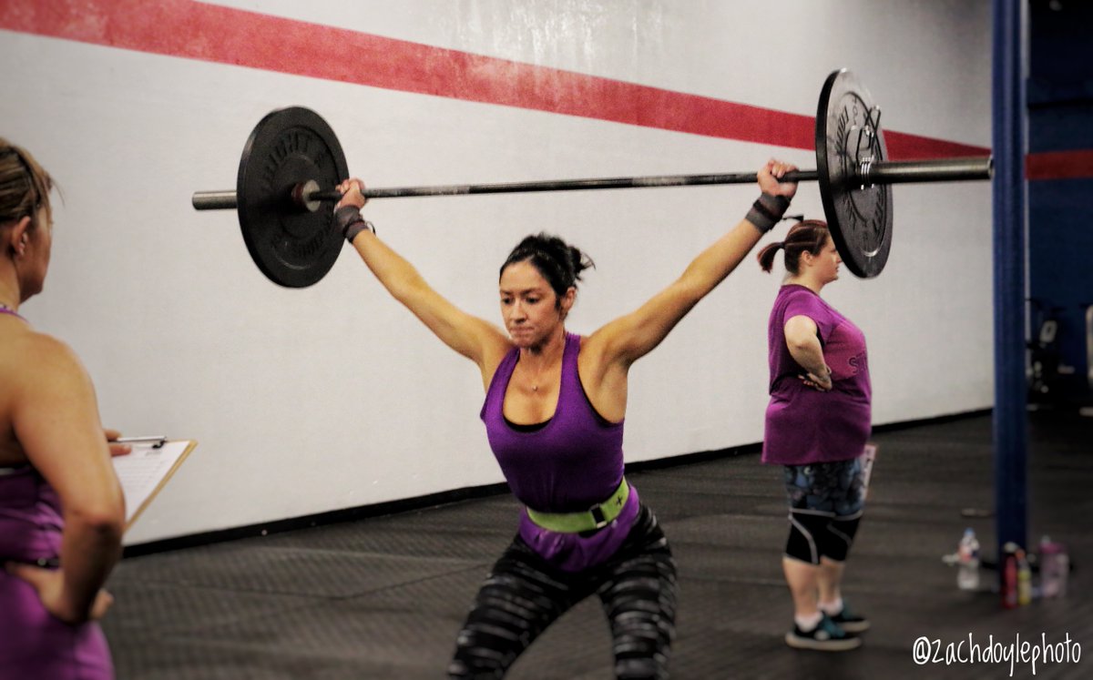 Another great day to lift some weights! Who’s feeling strong today? #girlswholift #twicebittencf #crossfit #tbc #fitness #tbcstrong