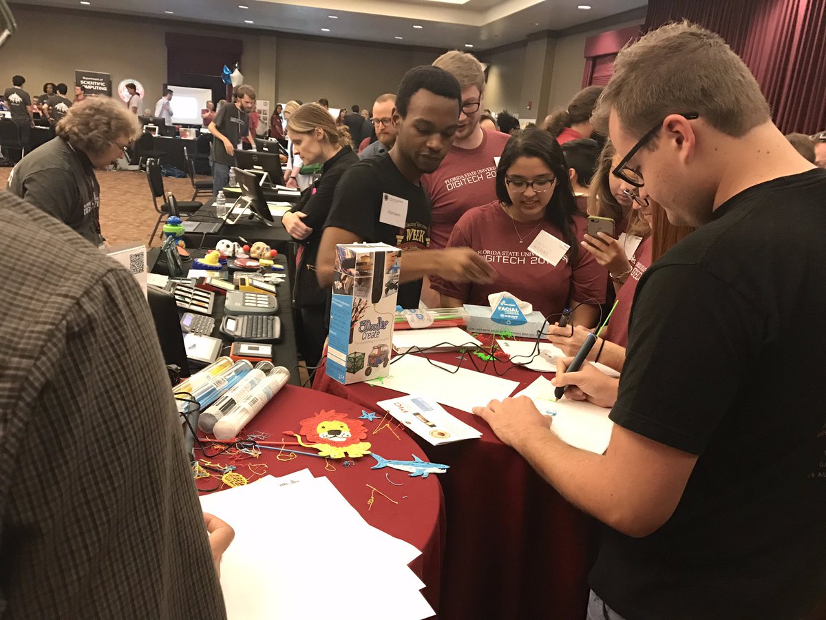 FSUConference's tweet image. We&apos;re celebrating students innovating with technology at @floridastate&apos;s @FSUDIGITECH! The live performances and exhibits are amazing!