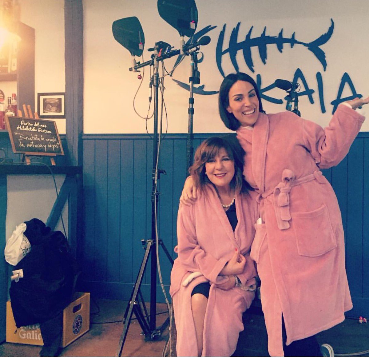 Nuestra preciosa Maribel con Nerea Garmendia en el renovadísimo Kaia!