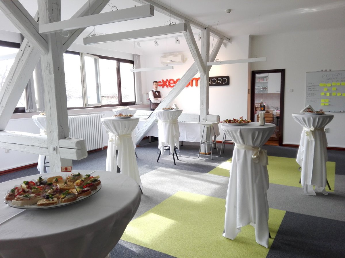 RakicBiljana's tweet photo. Pred doček gostiju @ExecomIT Subotica
#ExploreExecom https://t.co/IONdYwkNEa