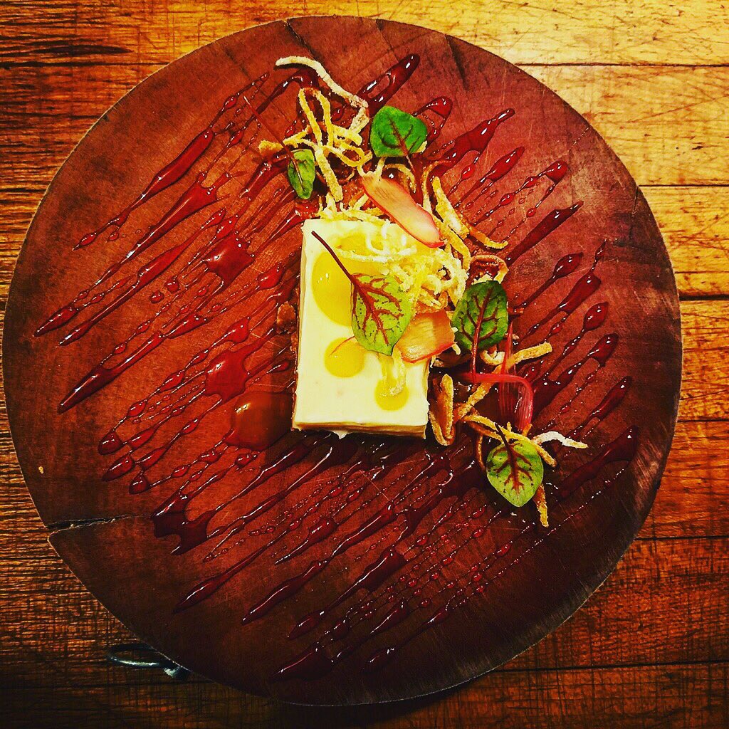 ElaPhilly's tweet photo. #spring #menu #changes #lemon #posset #rhubarb #candied #fennel #pistachio #springchanges #phillyfoodie https://t.co/TYETeLQUEC