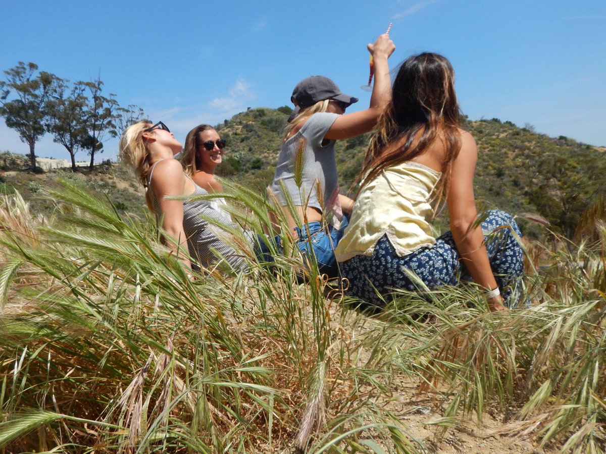 Monyca Eleogram tweet media