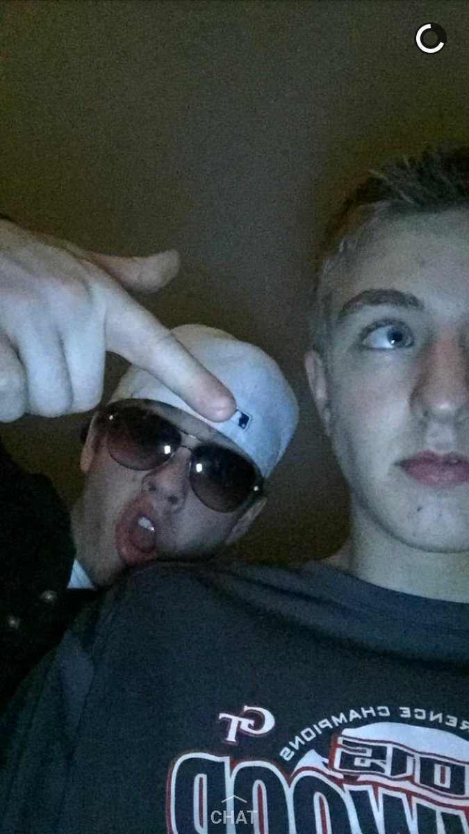 bchostettler's tweet image. Happy birthday gator @kaherin8 have a good one big guy #copemint #flex #CRC