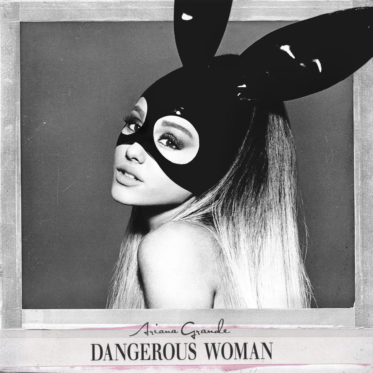 PopCrave's tweet photo. "Dangerous Woman" by Ariana Grande now has over 1.6 BILLION streams on Spotify. It's her second album to achieve this. https://t.co/0MiaP3z10J