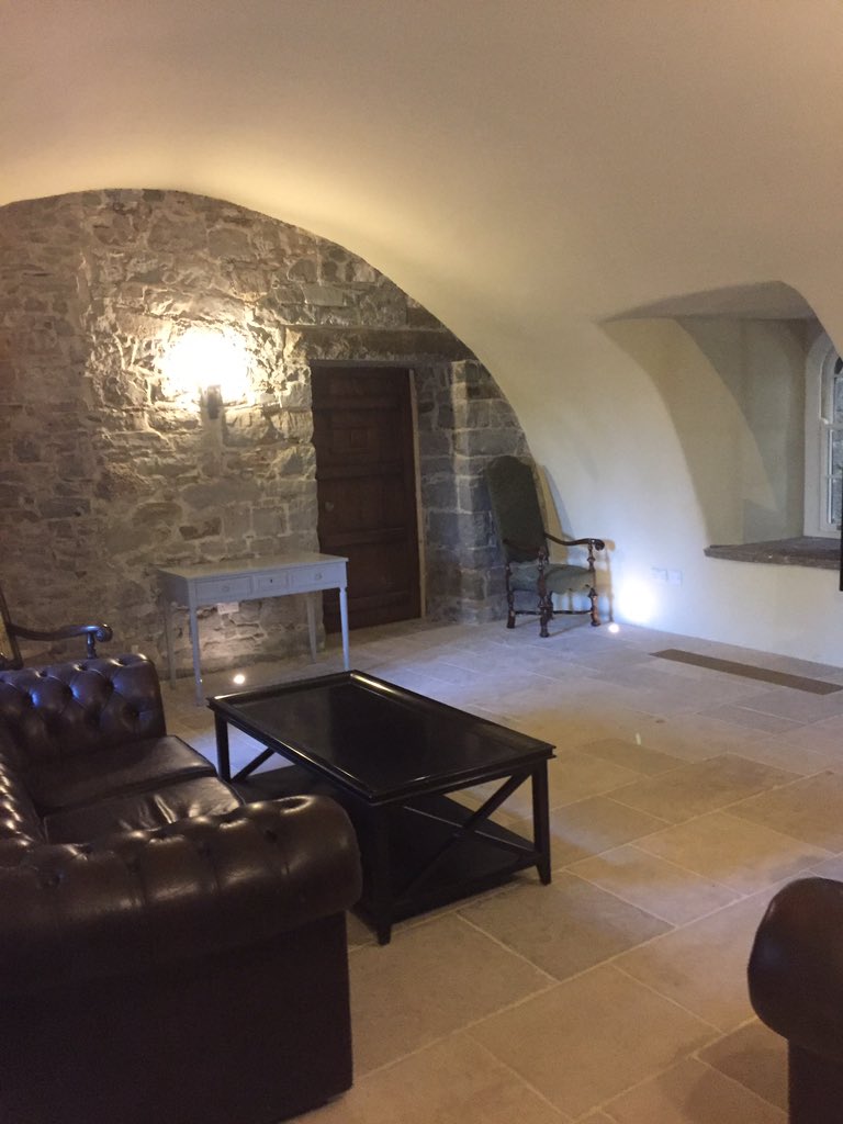 dbplaster's tweet photo. Diasen thermal lime render completed on this Irish castle. Thanks to the team who made it happen @ecologicalbuild https://t.co/MFRVYvnITR