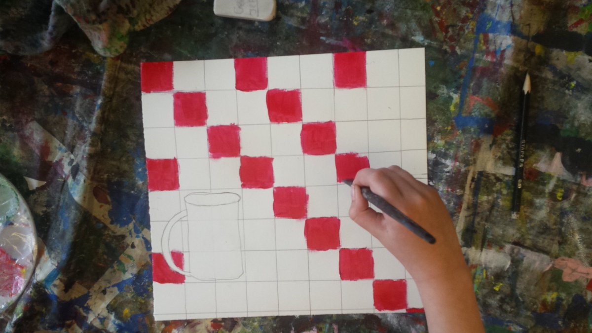 seantheartguy's tweet photo. Working w/gr4/5 at New Lowell #popart #studentart #artprogram. @SCDSB_arts @jamilamonahan https://t.co/hypM8ialpo https://t.co/l9sm8gdkKE