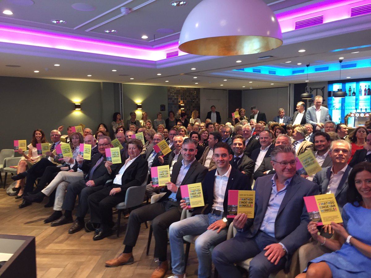 hansvantelling's tweet photo. Leuk, voor 120 vastgoed- en retailtycoons uit de Brabantse&amp;Limburgse regio spreken over #WatNouEindeVanWinkels voor Hoeberechts Advocaten. https://t.co/dbKuZXA3MB