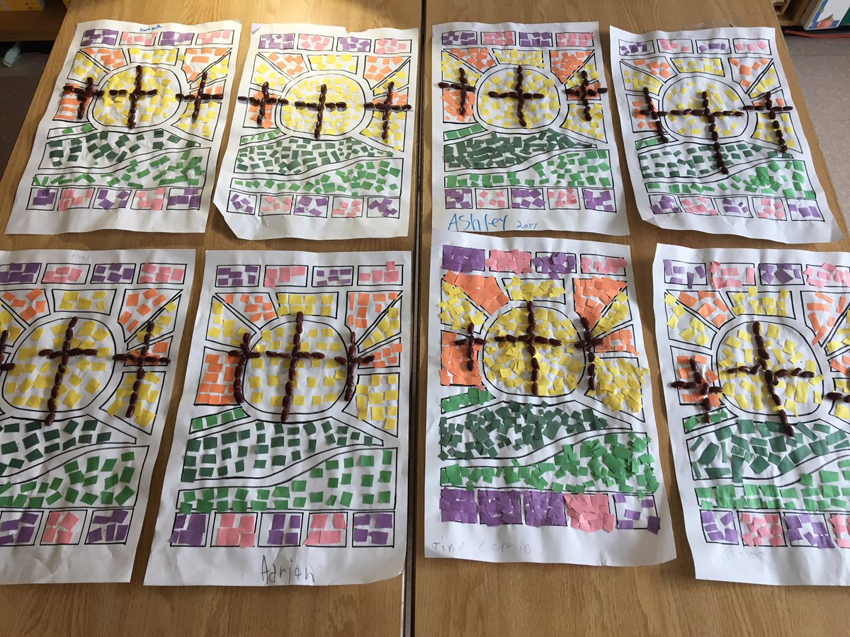 MrsCoelho1's tweet image. Holy Week art integrated w/math:using transparency to ID right angles @MetroAndreiDPCD #dp_math ✝️