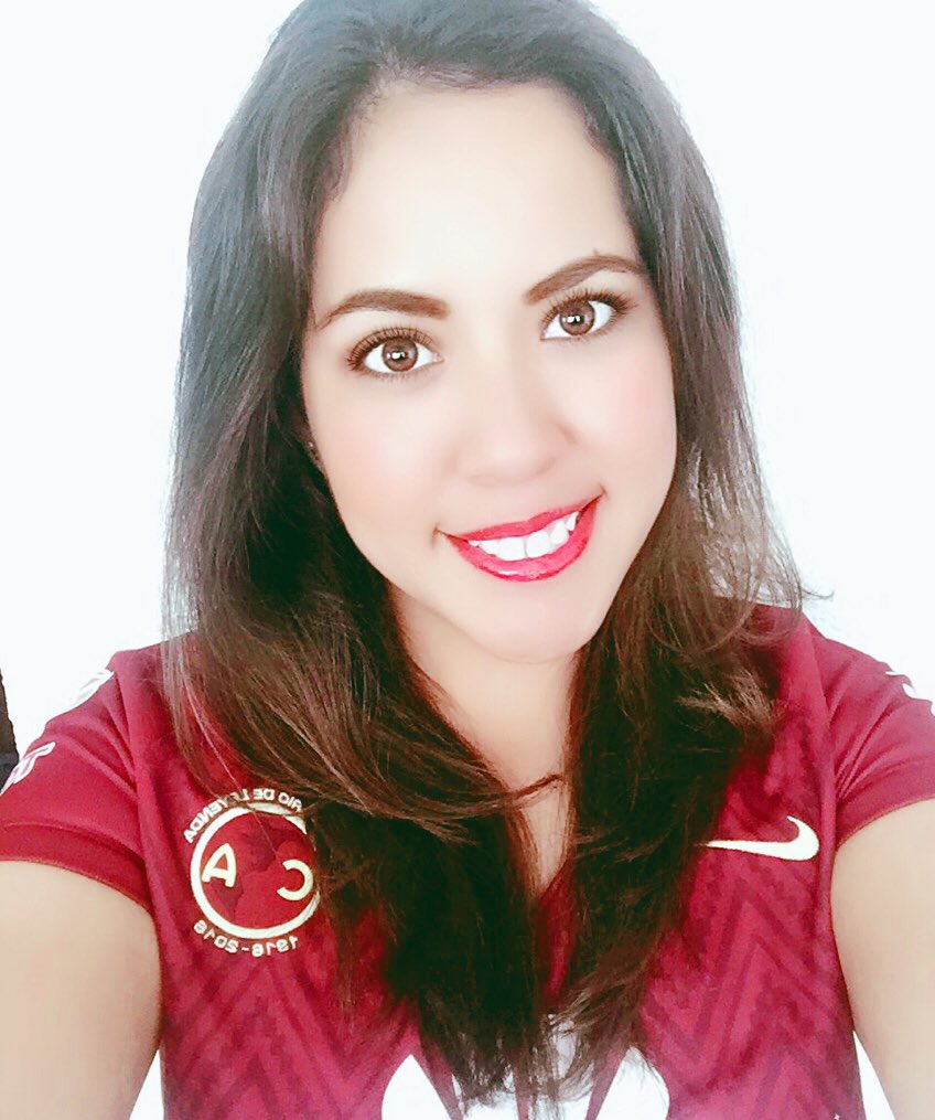 PamboleraSoy's tweet photo. ¡Hoy gana mi @ClubAmerica! Hoy se celebra el partido #1000EnElAzteca con victoria. ¡Vamos América! #MiCasa #VamonosAlAzteca https://t.co/2Lcotq50B4