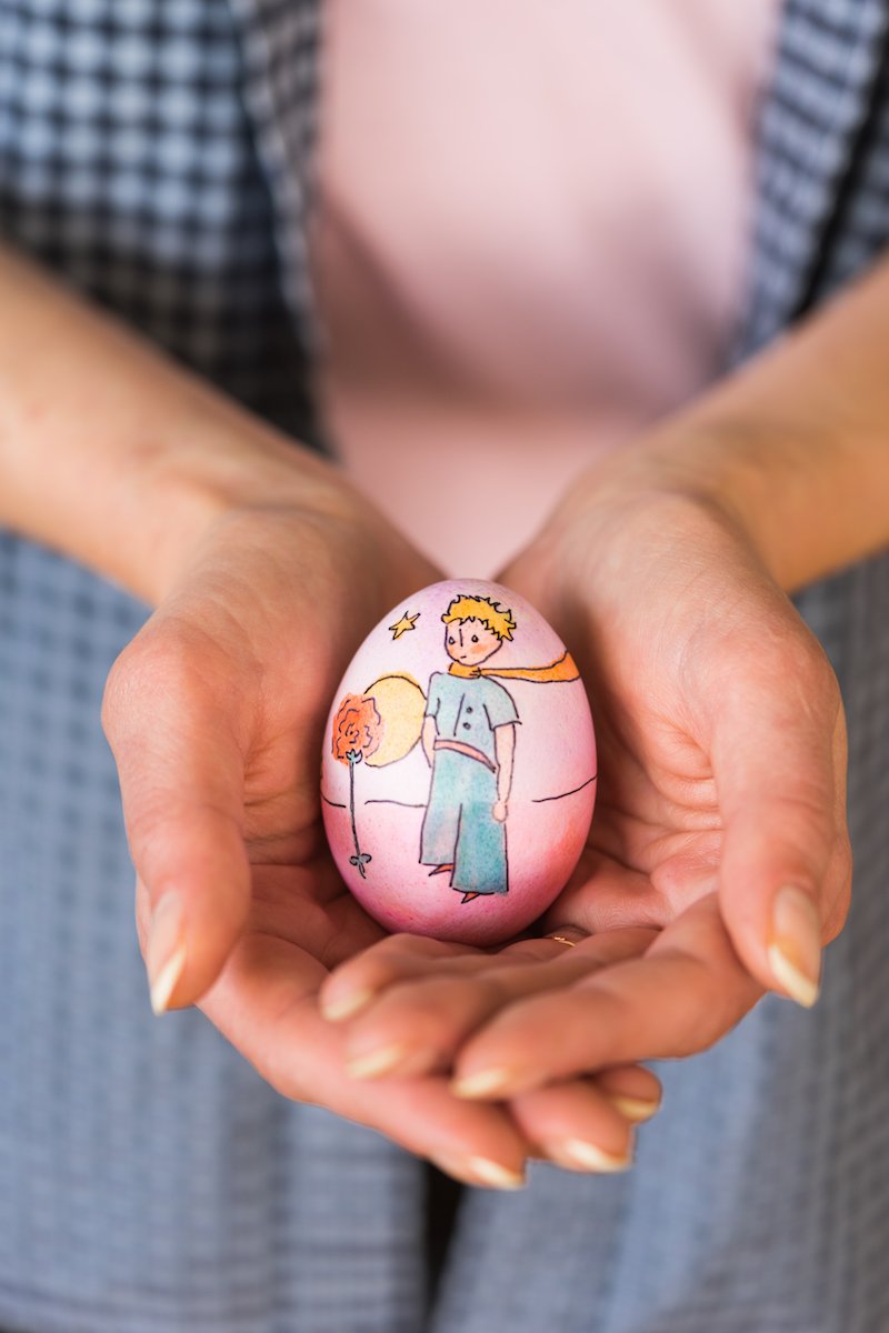 If you want to find a very special Easter Egg project, check this Little Prince step-by-step tutorial ow.ly/tqGn30aNJHb