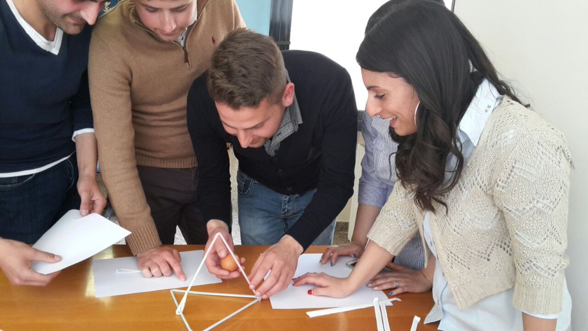 cduezero's tweet photo. Continua a #Lettere Giovani opportunità europee: proposta attivitá di #progettazionesociale attraverso modello di apprendimento #nonformale https://t.co/okIfcJ9ump