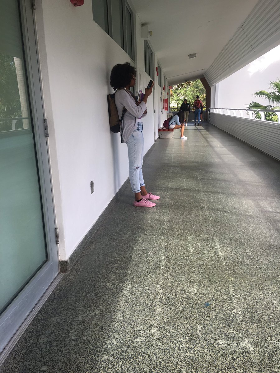 LookUpUM's tweet photo. Great submissions yesterday, keep them coming! #UMLookUp #ResistTheUrge https://t.co/eDoqi1Bisv