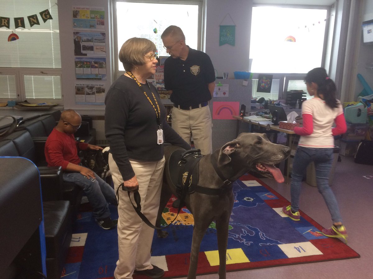colls_MS's tweet photo. Our friends from Tri-State Canine Response Team have their first visit to CMS and Ms.Gizzo's students. Humans and dogs had a great visit:) https://t.co/JUIoSYBUN3