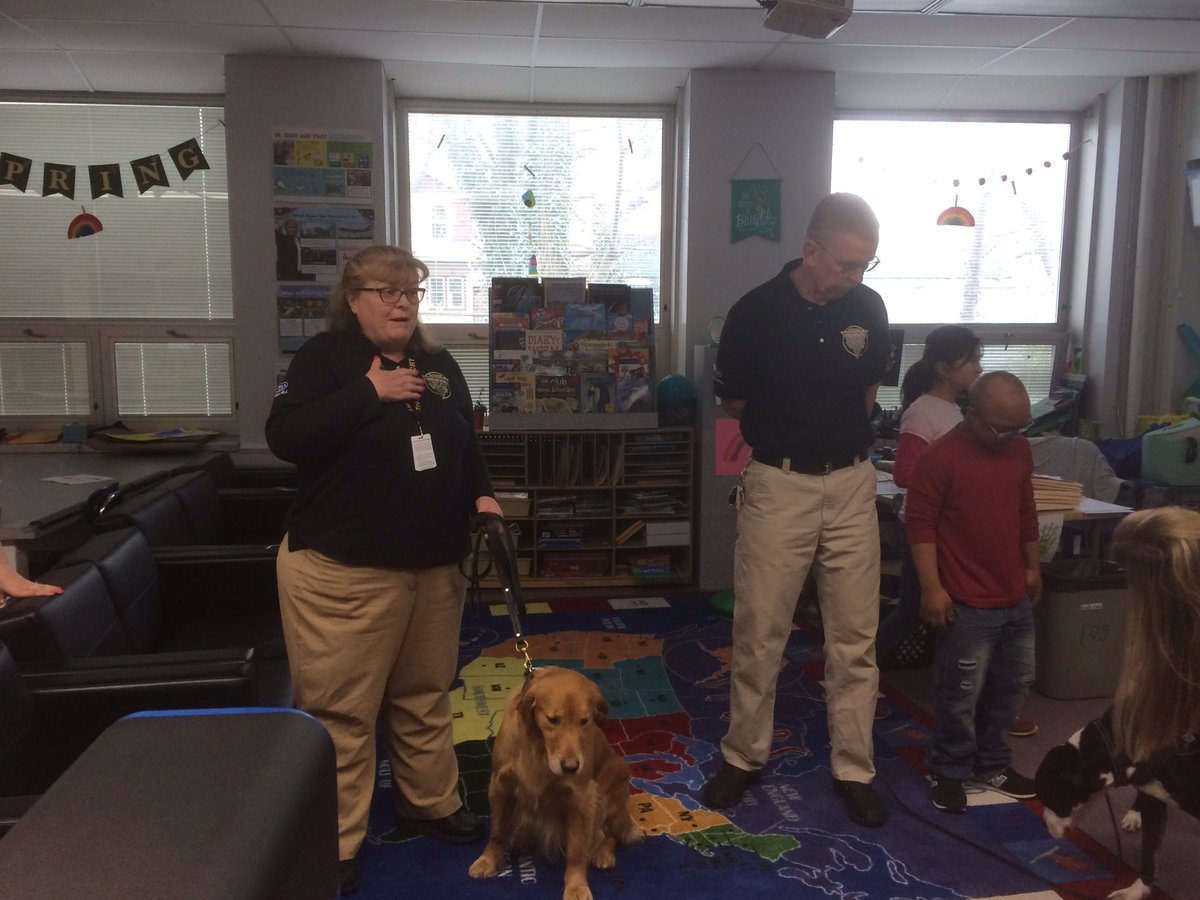 colls_MS's tweet photo. Our friends from Tri-State Canine Response Team have their first visit to CMS and Ms.Gizzo's students. Humans and dogs had a great visit:) https://t.co/JUIoSYBUN3