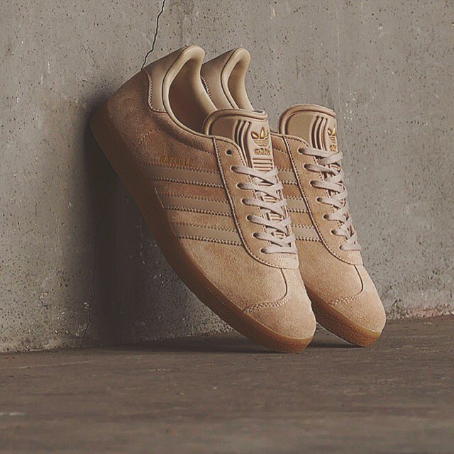 adidas gazelle clay brown