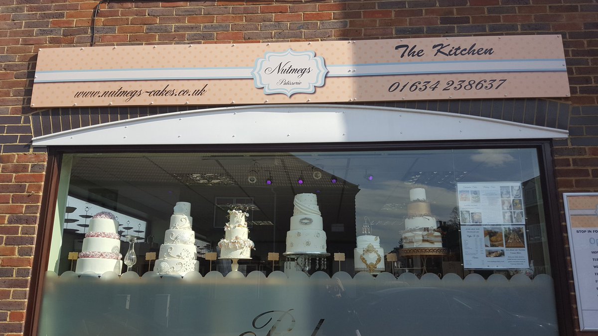 GGPKerryByott's tweet photo. Welcome to the latest #FSBKent member #nutmegspatisserie #Rainham @FSBDavidCurrell @FSBKent #weddingcake #Patisserie @FSB_Voice #shoplocal 🍰 https://t.co/LE54ZlVzBj