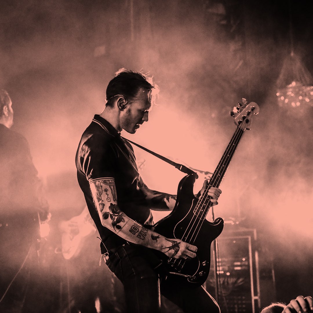 minusthebear's tweet photo. Los Angeles tonight! #VOIDSTOUR 📷by @JenVesp https://t.co/LYHUZIuQuN