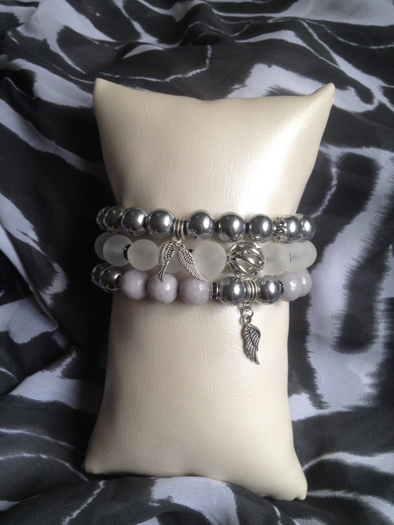 MarussyaDecors's tweet photo. Buy Customized Handmade bracelets made of original stones and beads from Marussya Decors. 

DM for more details and inquiries. https://t.co/MVKx2N5bRl