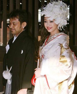 沢尻エリカの結婚式での衣装の着物がすごい ヘアメイクも完璧だった Pouchs ポーチス