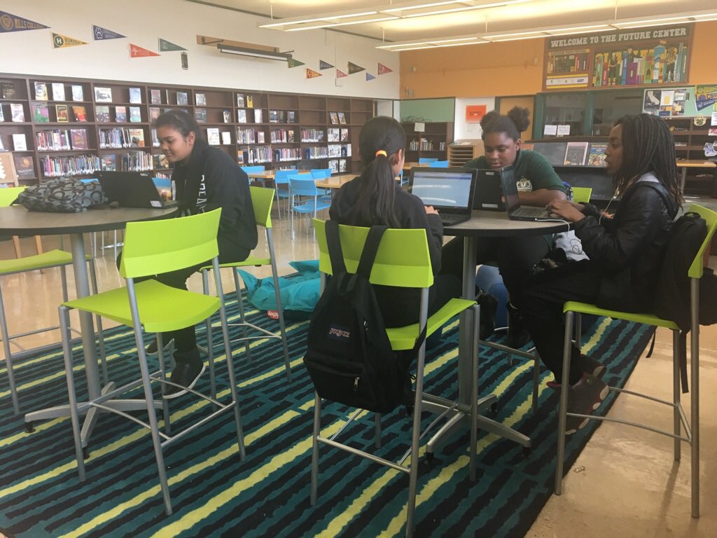 AmyCheney5's tweet photo. Students love coming to study at the new tables at Frick Impact Academy! #ousdlibraries https://t.co/6bmxLv4KzZ