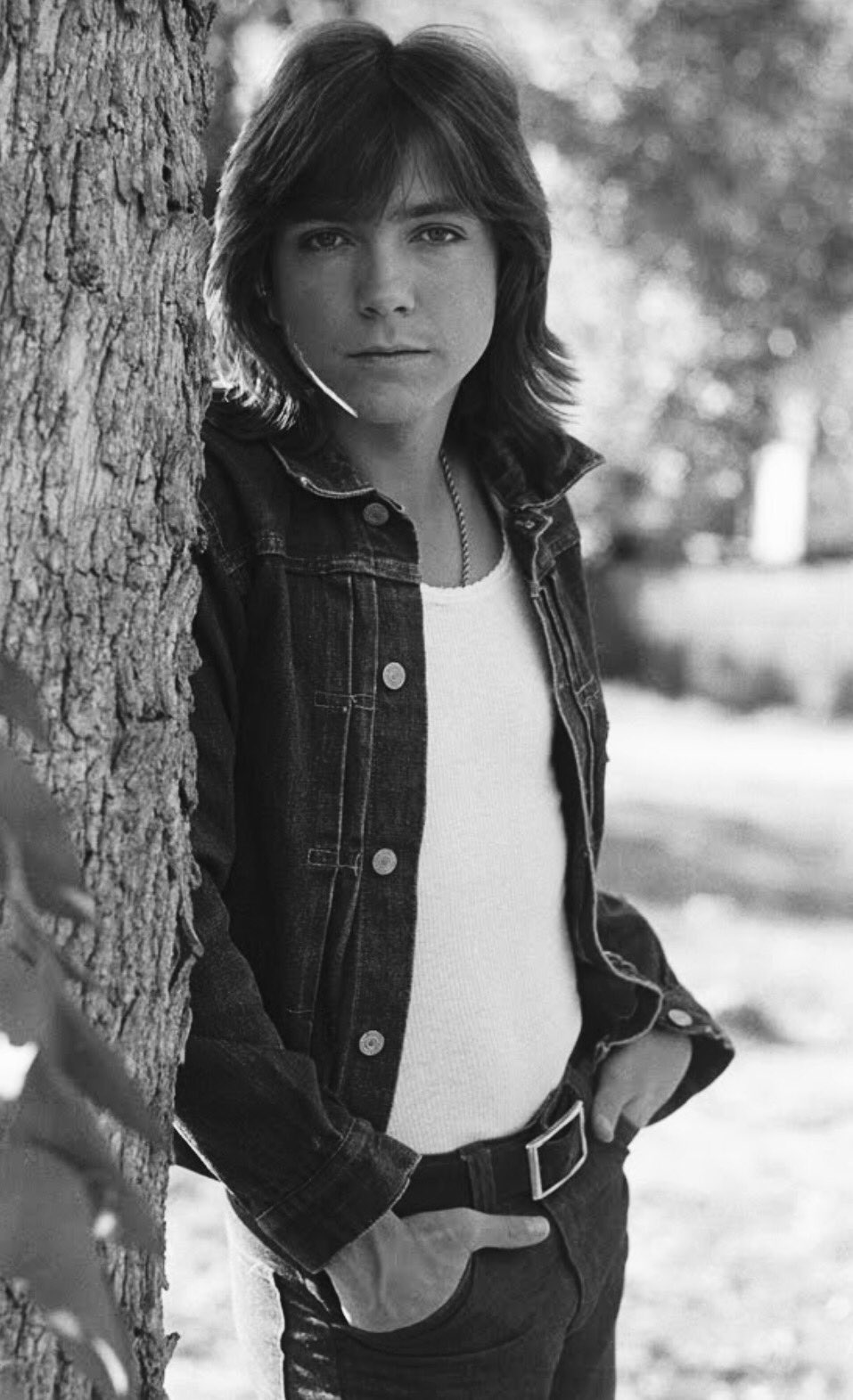  Happy Birthday!!! Did you know you share David Cassidy\s birthday? Woot!! 