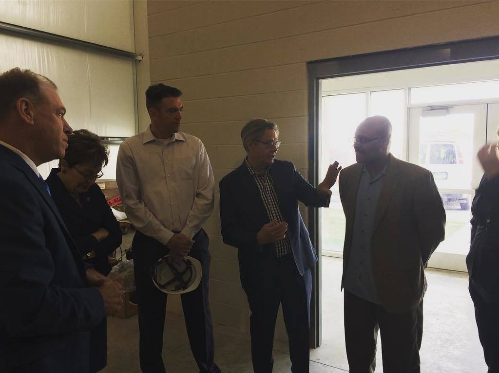 CmsrGerken's tweet photo. Touring Overland with LISC CEO Maurice Jones #youlldobetterintoledo https://t.co/TOnIkSlwKq https://t.co/7sjQqByHMx